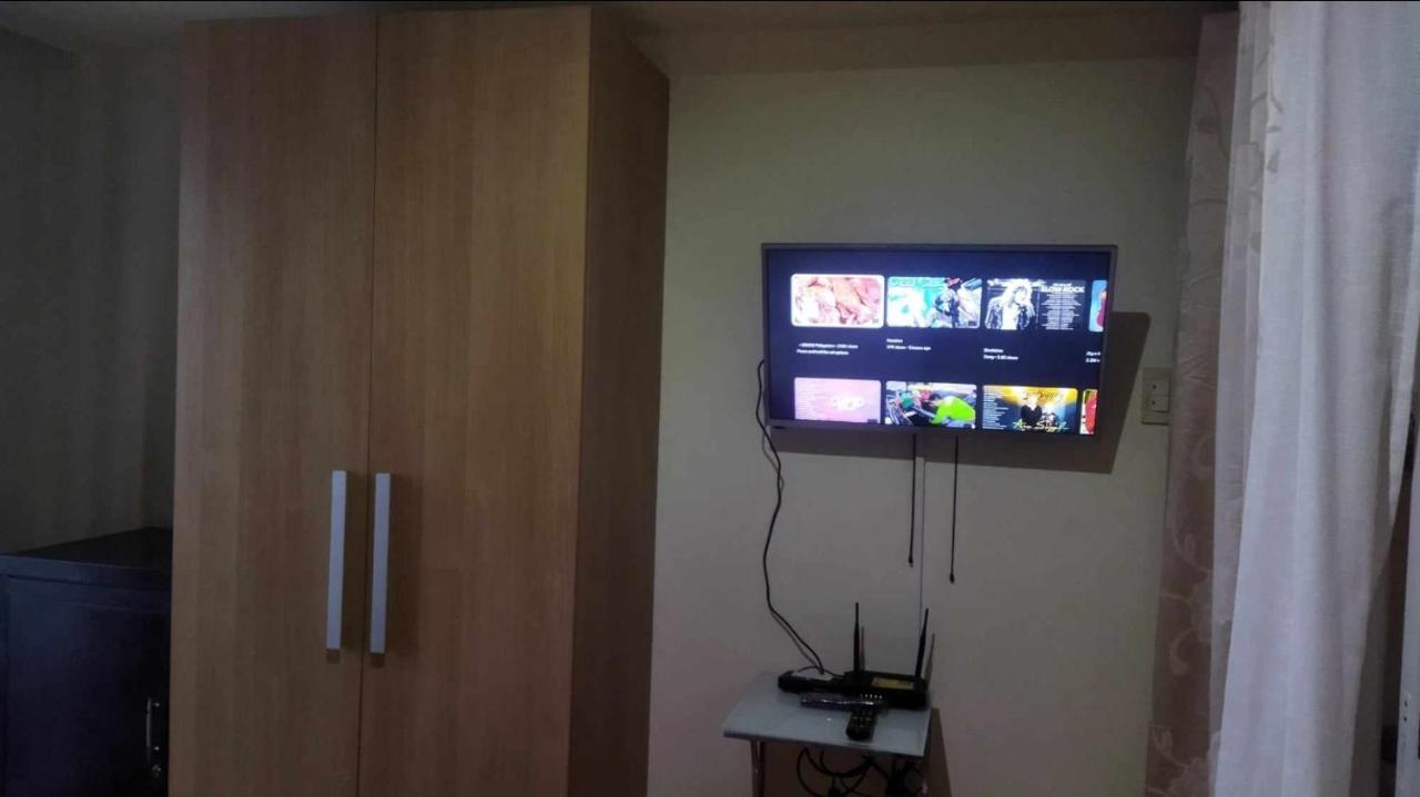 Sm Bicutan Lovely Home Manila Esterno foto